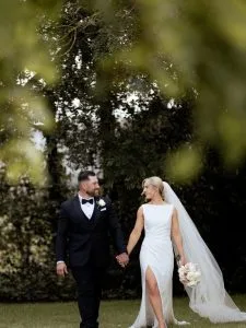 Jemma-Jordan-recently-tied-the-knot-at-Rochford-Wines-and-the-couple-were-the-image-of-joy-and-225×300