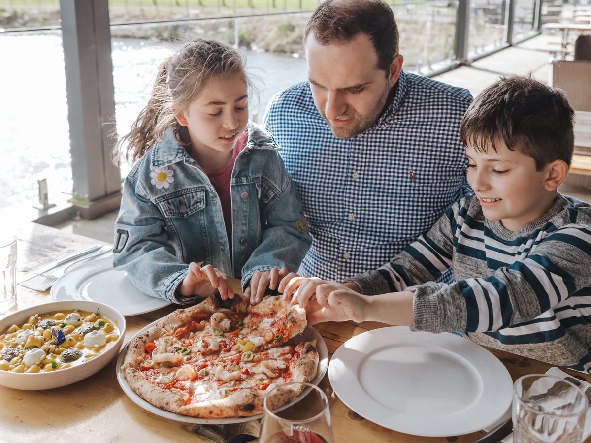 Family dining at Rochford during the school holidays
